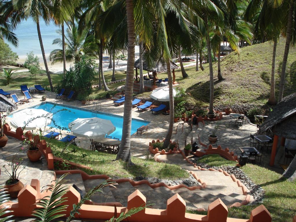 Kinasi Lodge Utende Стая снимка