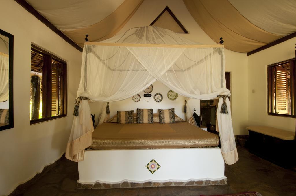 Kinasi Lodge Utende Стая снимка