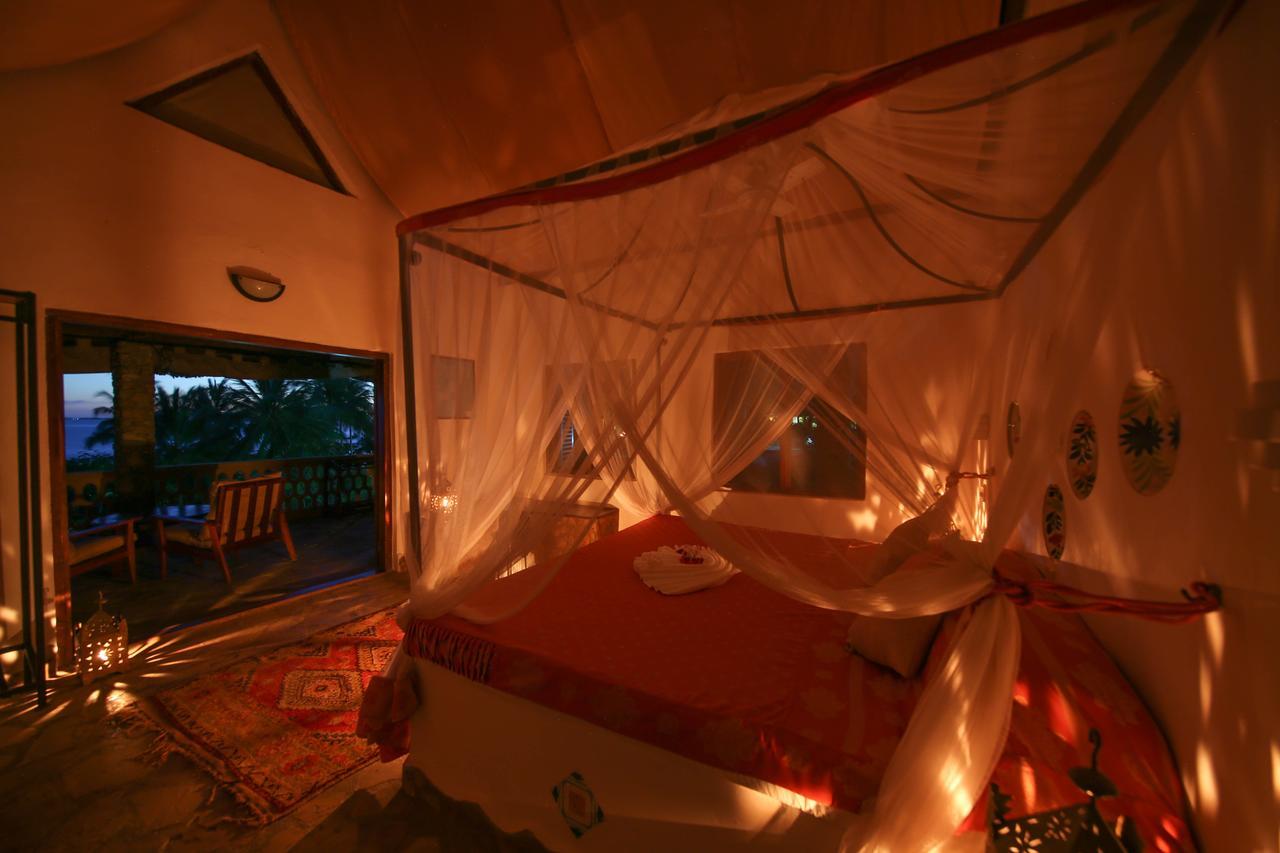 Kinasi Lodge Utende Екстериор снимка