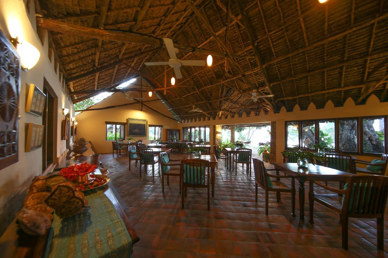 Kinasi Lodge Utende Екстериор снимка
