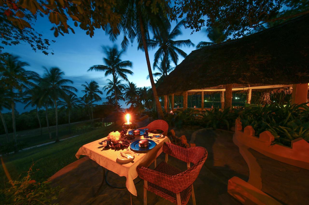 Kinasi Lodge Utende Екстериор снимка