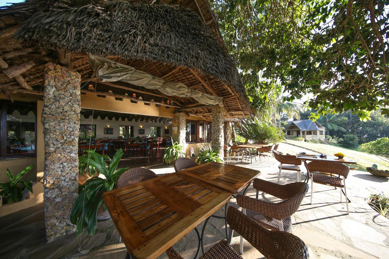 Kinasi Lodge Utende Екстериор снимка