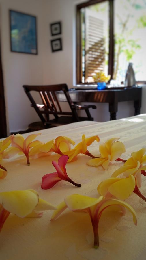 Kinasi Lodge Utende Екстериор снимка