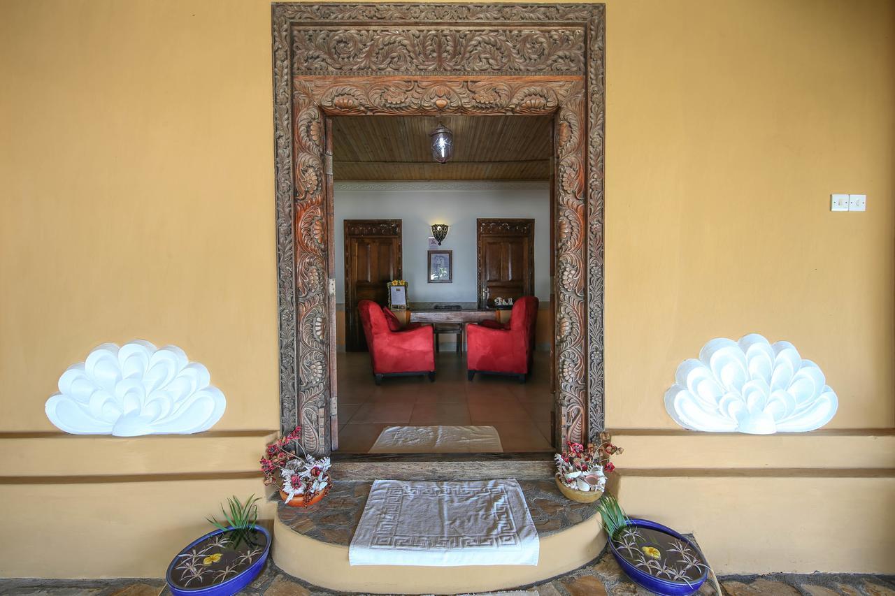 Kinasi Lodge Utende Екстериор снимка