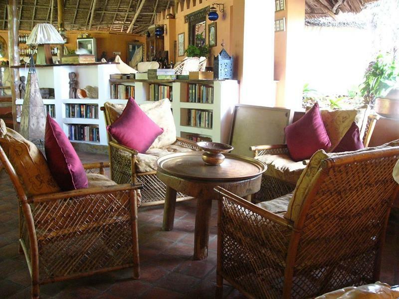 Kinasi Lodge Utende Екстериор снимка
